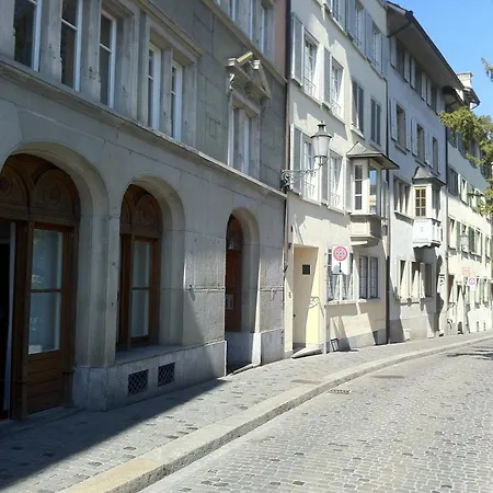 Charming In The Old Town - Uz9