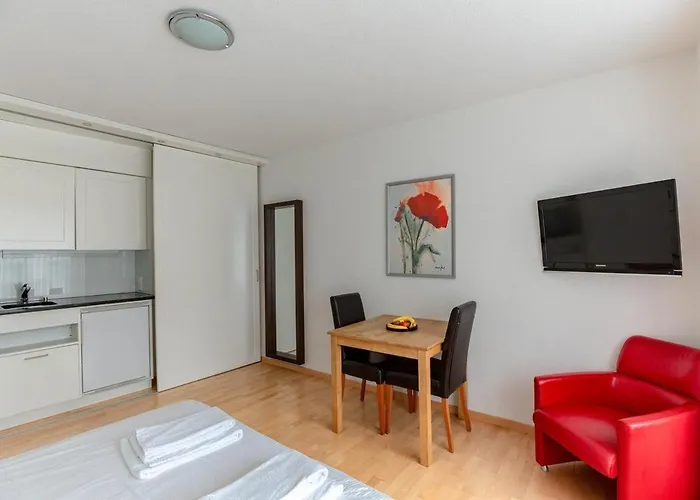 Charming In The Old Town - Uz9 * Zurich